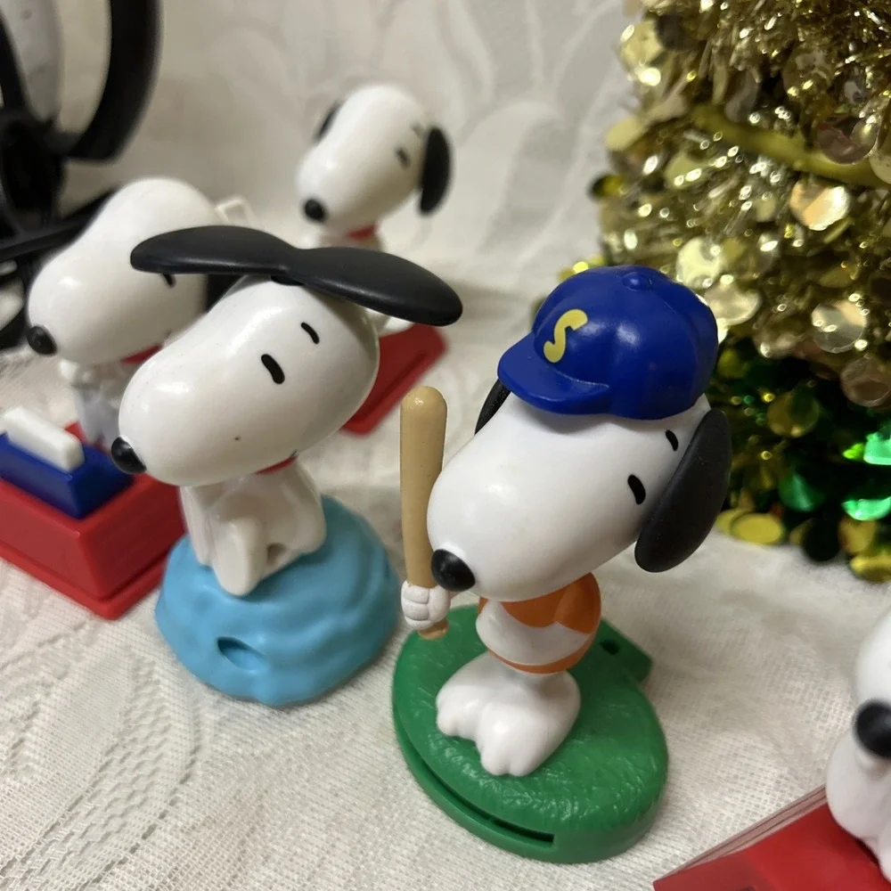 The Peanuts Snoopy 2018 McDonalds Happy Meal Toys - Lot of 6‎ Stocking Stuffers